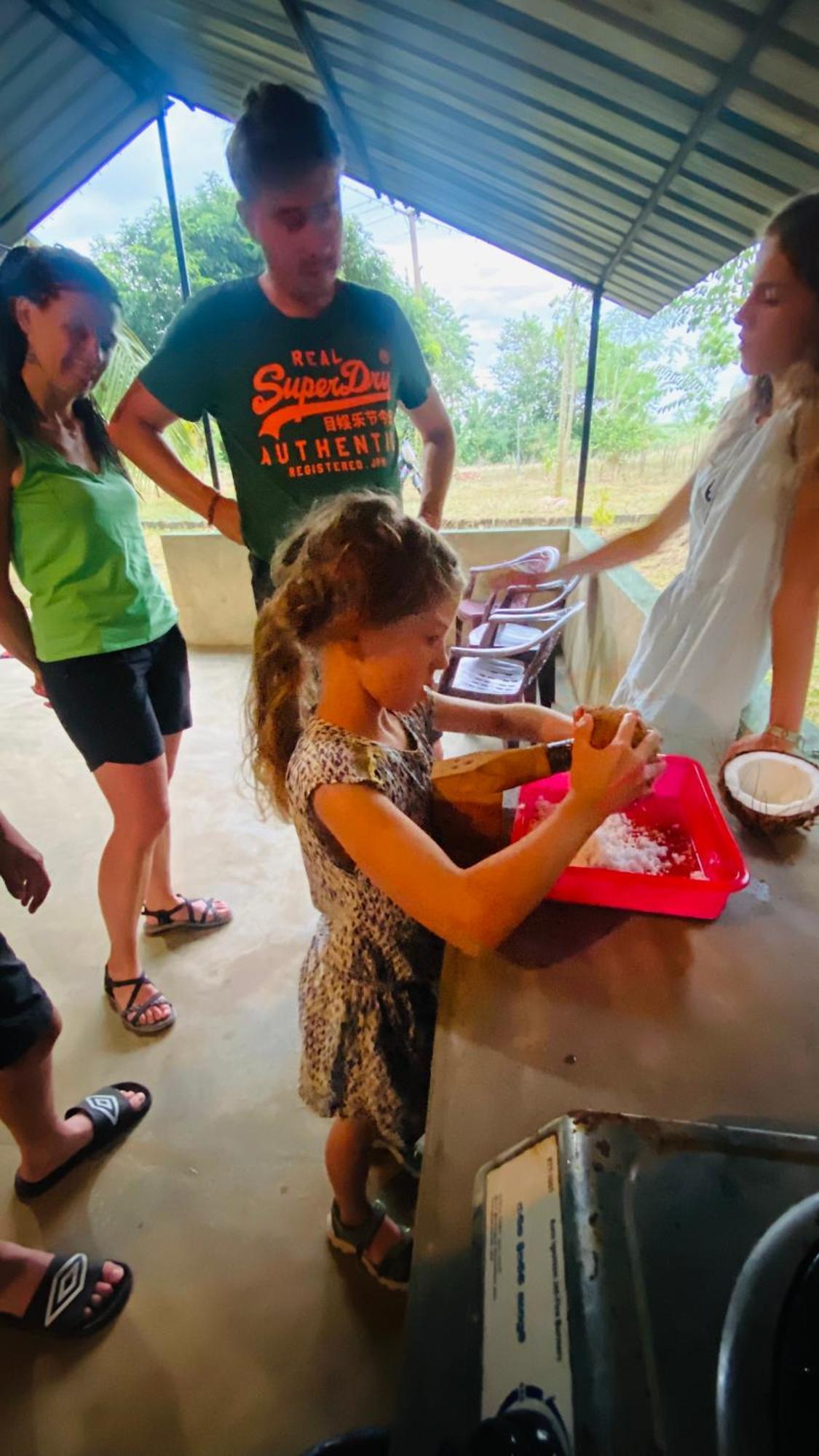 River Paradise Safari House With Cooking Class Udawalawe Kültér fotó